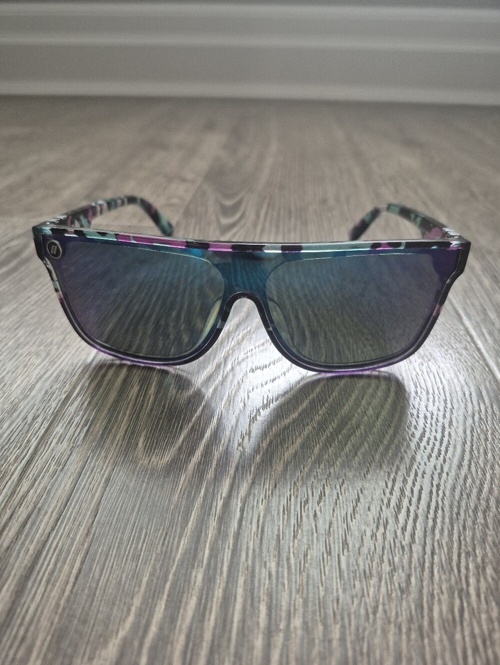 Blenders SciFu Savage River Sunglasses Black Purple Turqouise Unisex - Picture 5 of 10